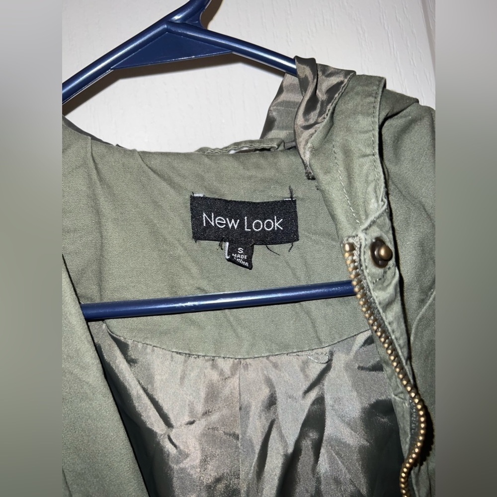 Green Jacket - Picture 2 of 3